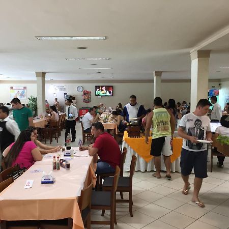 Hotel E Churrascaria Los Pagos 리냐리스 외부 사진